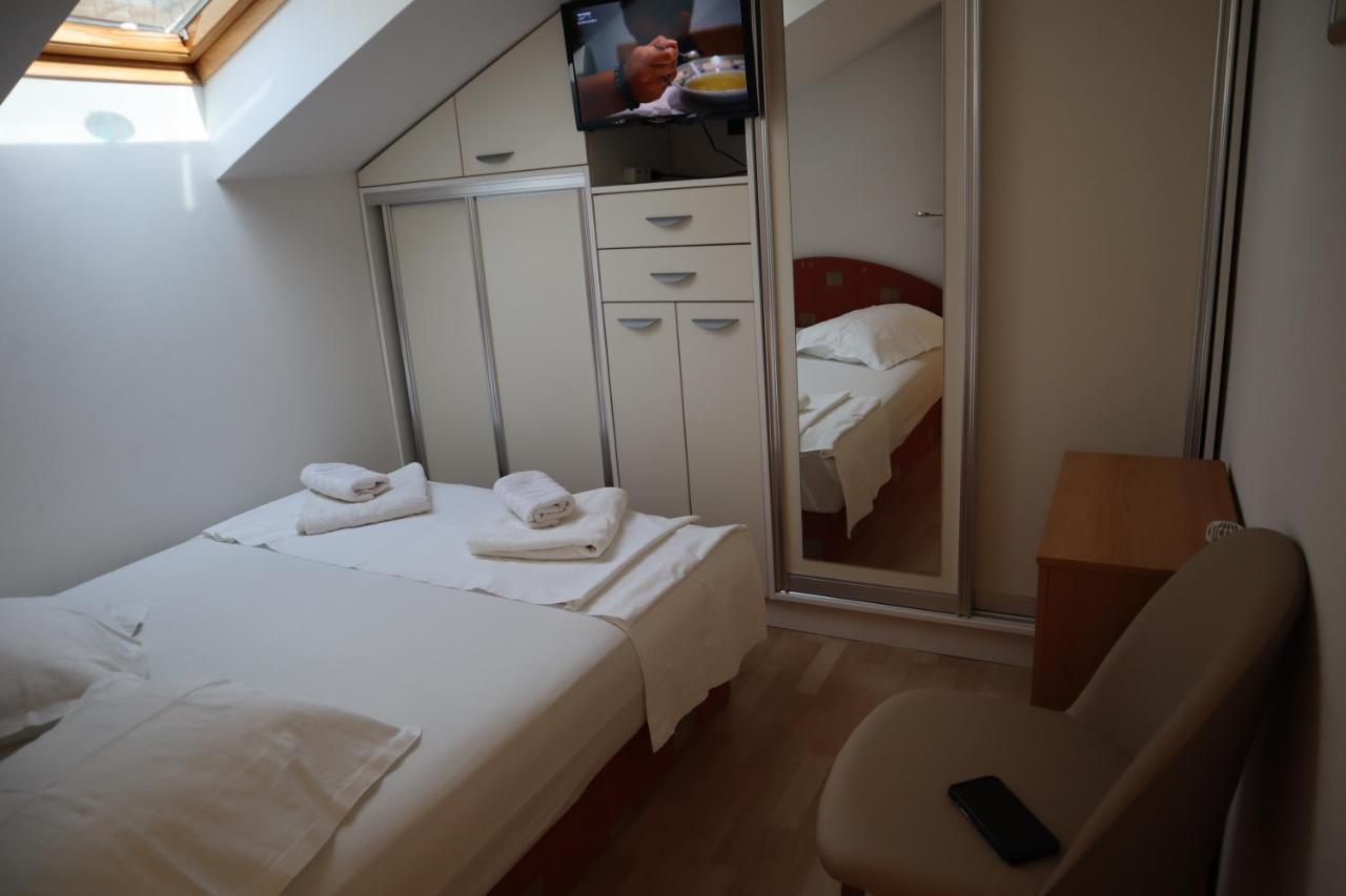 Iva Und Franka Apartmán Omis